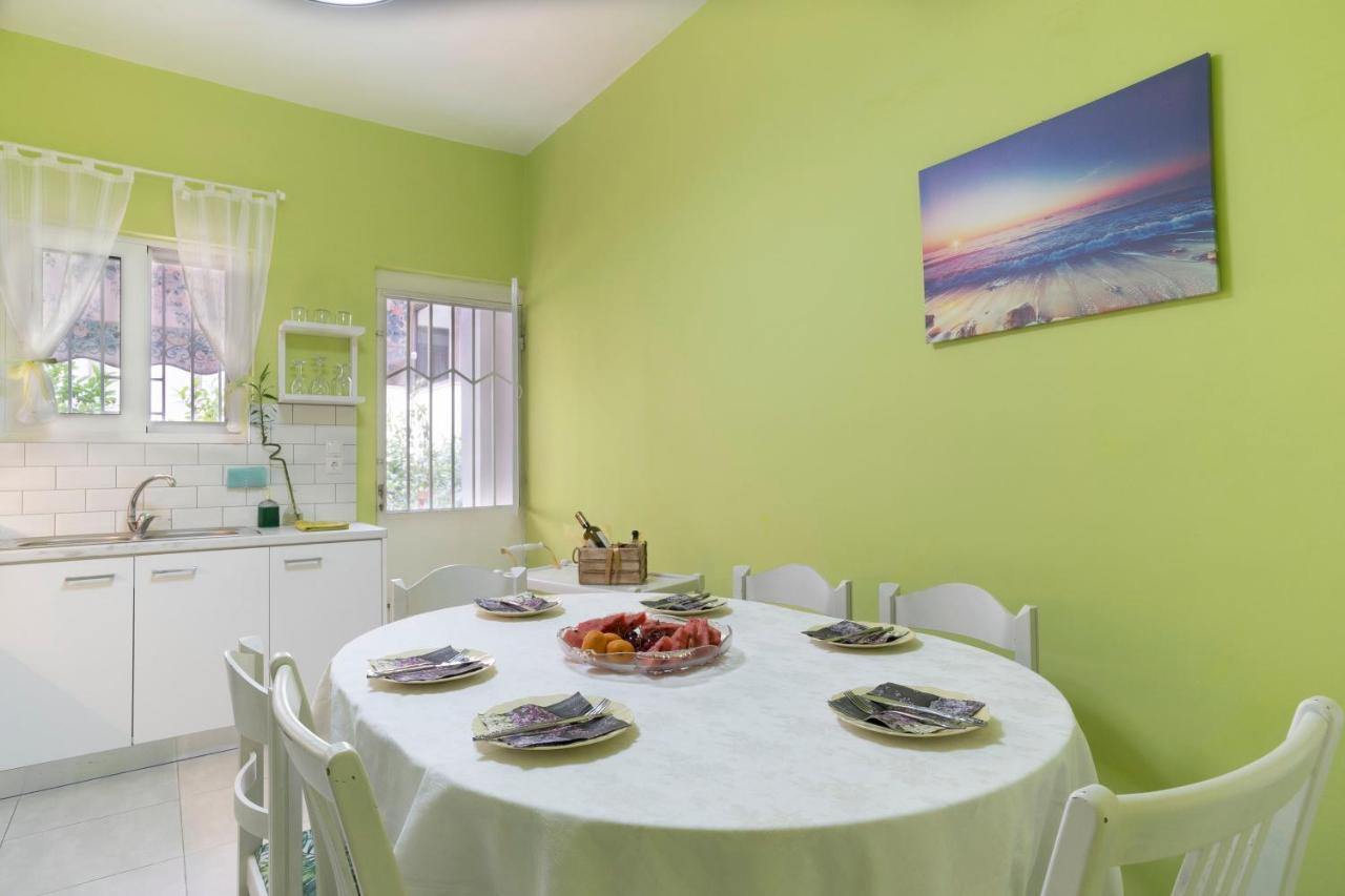 Casa Bonita, House with Private Entrance&Garden, between center&sea Athene Buitenkant foto